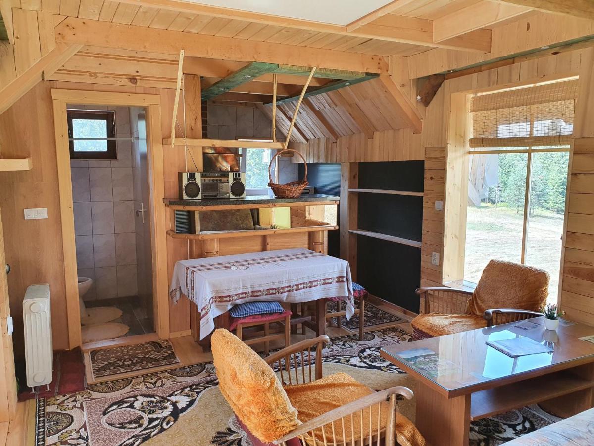 Planinska Koliba Ajdanovici Jelovac Nisicka Visoravan Olovo  Exterior photo